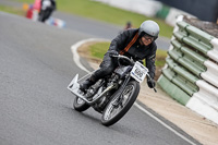 Vintage-motorcycle-club;eventdigitalimages;mallory-park;mallory-park-trackday-photographs;no-limits-trackdays;peter-wileman-photography;trackday-digital-images;trackday-photos;vmcc-festival-1000-bikes-photographs